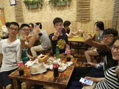 雅星镇烧烤加盟,学烧烤技术,开烧烤店多少钱疯狂烤翅加盟